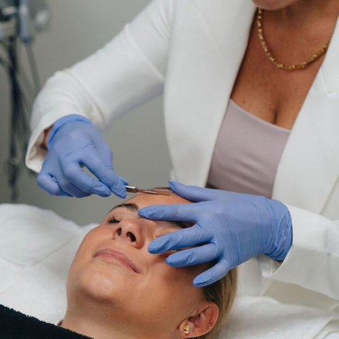 Taller presencial: Dermaplaning
