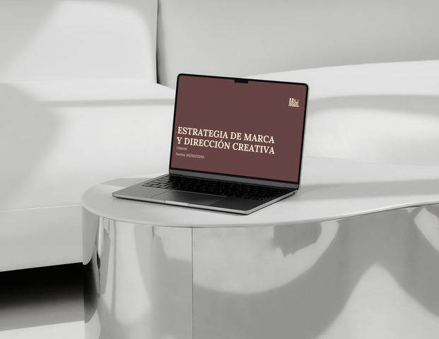 Estrategia de marca y dirección creativa 