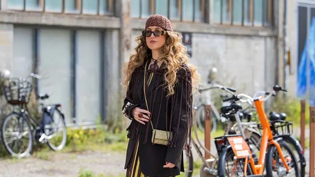 Alerta de tendencia: el grandma cap llegó al desfile de Strawberry