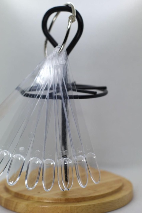 AGOTADO. MOSTRARIO TRANSPARENTE PARA DISEÑOS 