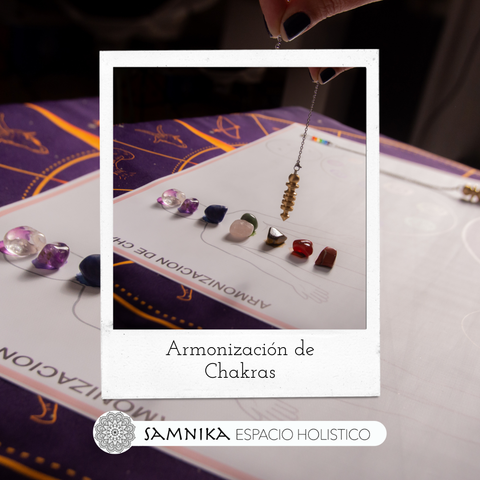 ARMONIZACION DE CHAKRAS CON PENDULO DE CRISTAL Y GEMOTERAPIA