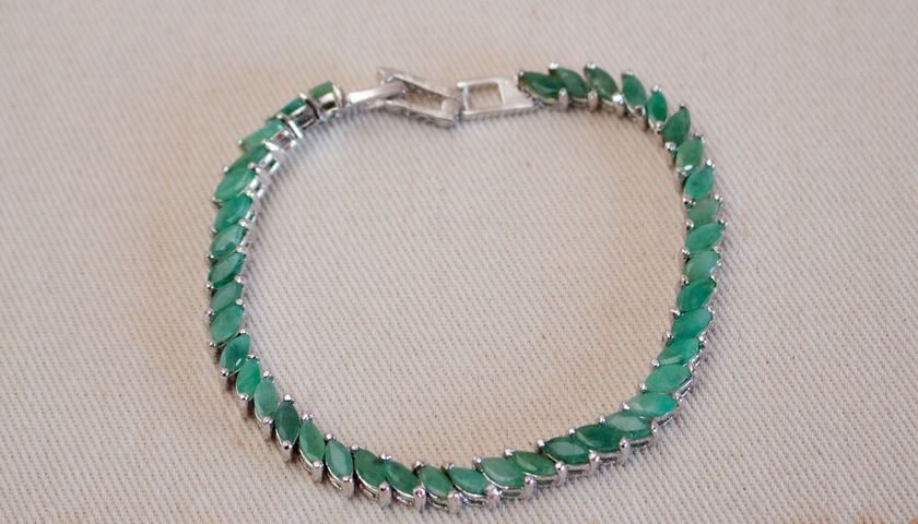 Pulsera de plata con piedras semi preciosas