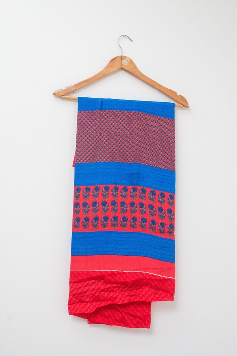 Saree Seda rojo y azul