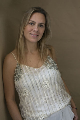 Muevete Chica 