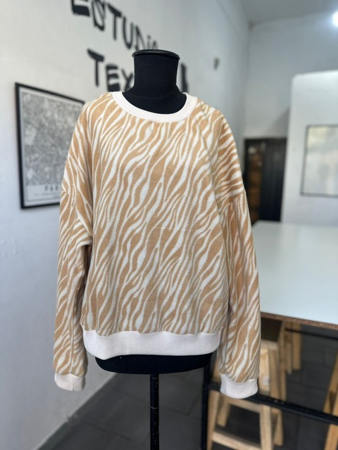 BUZO OVERSIZE