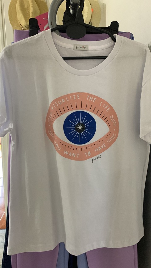 Remera visualiza 