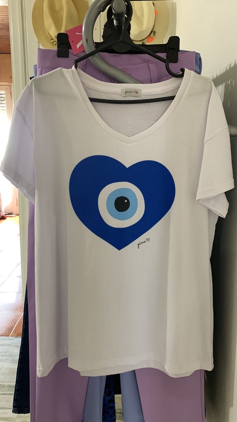 Remera corazon Diana 