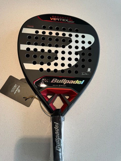 Bullpadel Di Nenno Vertex 04 Comfort 2024