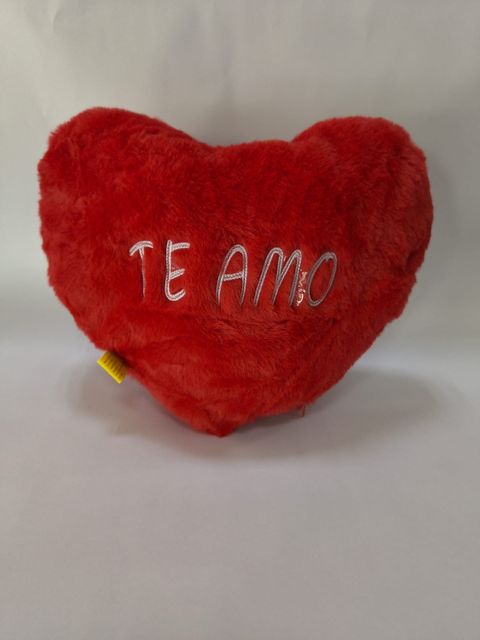 Corazón de Peluche Mediano (Te Amo)
