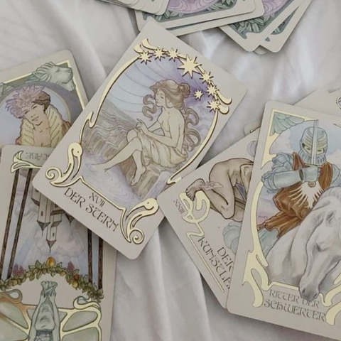 5 preguntas al tarot