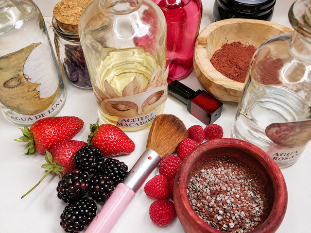 Crea con la Naturaleza: Curso de Colorantes Orgánicos y Sustentables para uso cosmético y alimentario.