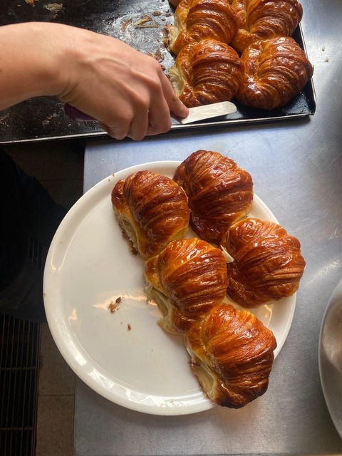 Medialunas de manteca