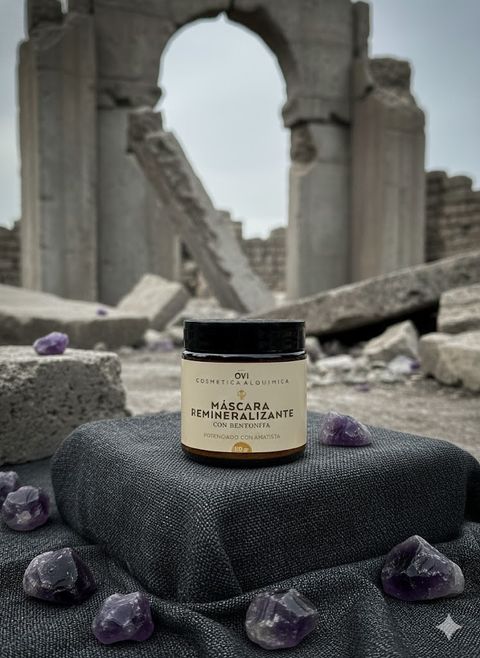 Máscara con caolín y bentonita