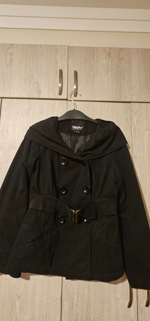 Abrigo Negro con Cinturón Mossimo - Talla M 
