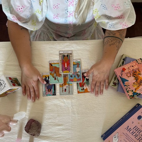 Curso de Tarot por Bruja Multicolor!