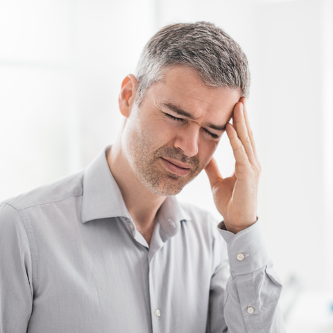 Dermatitis Seborreica y Estrés: Por qué tus emociones afectan tu cuero cabelludo