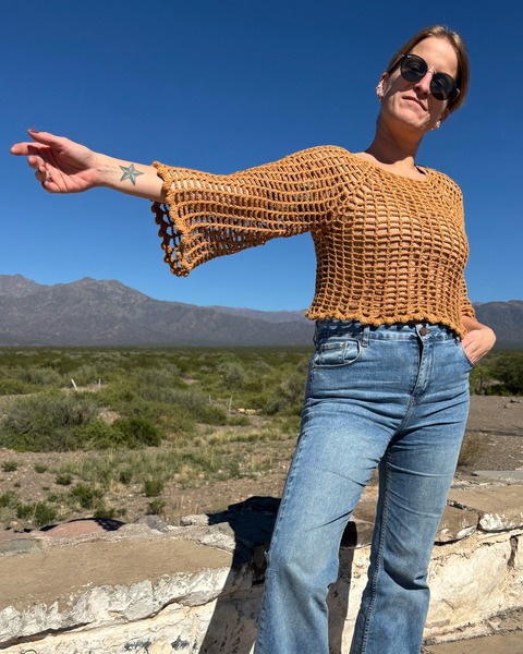 Remera y Sweater Shine