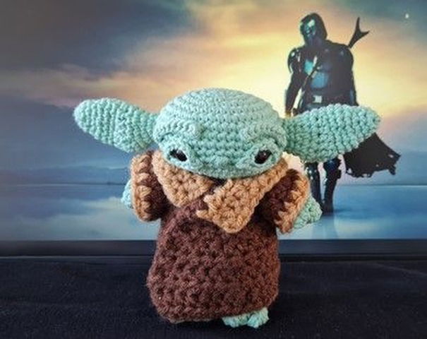 TALLER: GROGU (bebé Yoda)