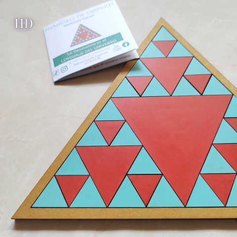 Triángulo de Sierpinski - 15 cm -