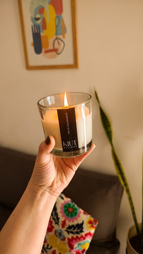 Velas de Soja en Envase y Bombones Aromaticos