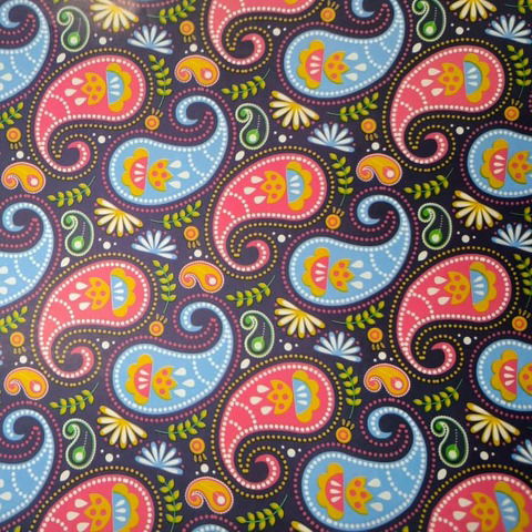 Papel de Regalo Fantasía 70x100 Diseño Arabesco Celeste y Rojo x2 + 2 Moños