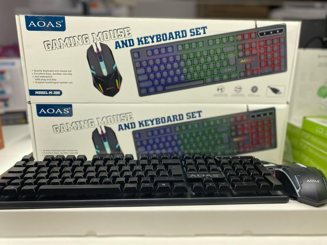 JUEGO DE TECLADO + MOUSE CON LUZ