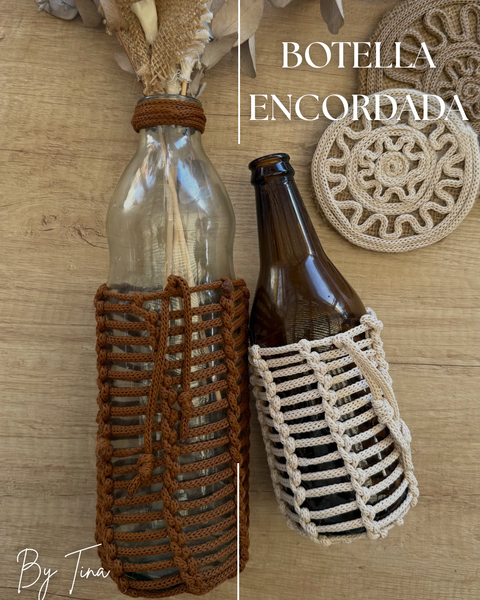 Botella Encordada