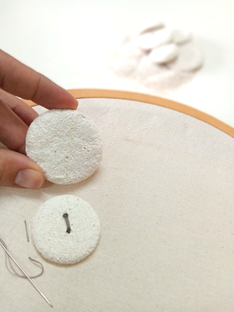 Biomateriales sólidos. biocerámica. Moldeado, modelado y extrusión (material descargable y acceso a la clase grabada)   