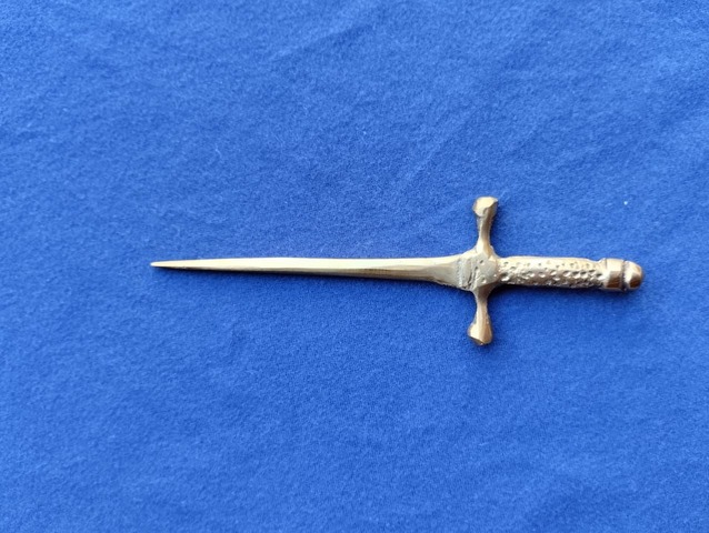 Espada de Bronce 14 cm