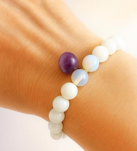 Pulsera con dije Amatista, Piedra de la Luna