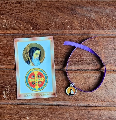 Pulsera de Hilo San Benito