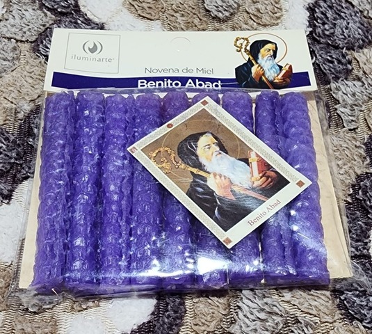 Velas de miel - Novena San Benito