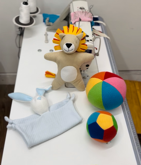 Súper Combo BEBÉS - 2 Pelotas + Trapito + Muñeco León - ¡Curso con videos paso a paso!