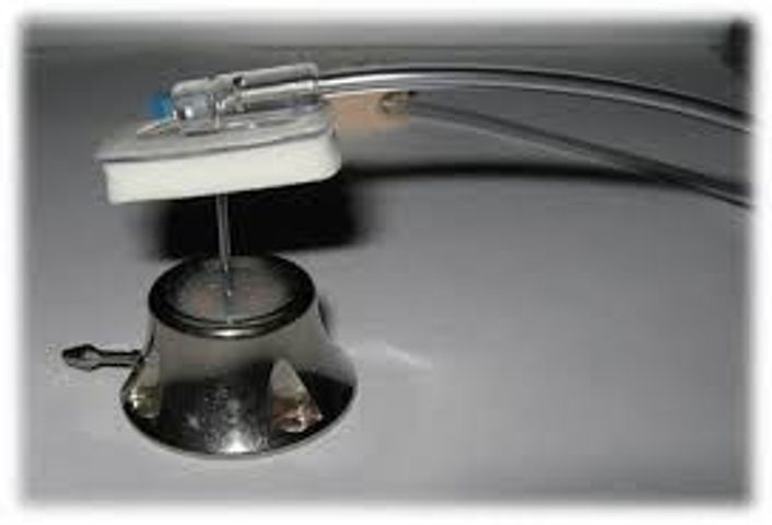 CUIDADO ACCESOS VASCULARES IMPLANTABLE Y SEMIIMPLNTABLE 