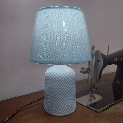 Lampara de mesa Geometric