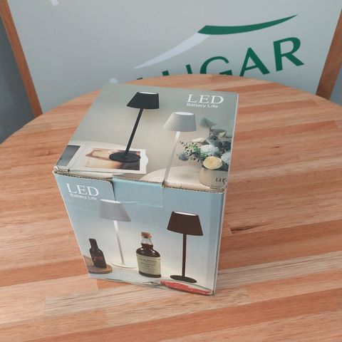 Lámpara recargable digita