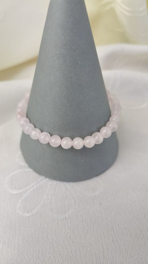 PULSERA EN CUARZO ROSA ELASTIZADA