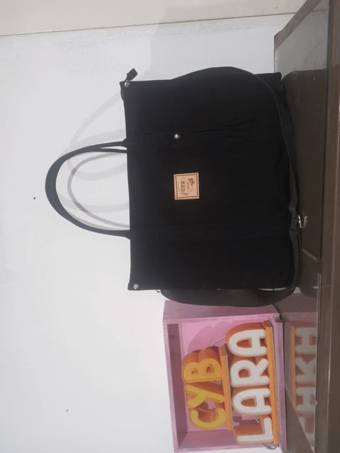 TOTE MAGNA ELEGANCIA Y ESTRUCTURA