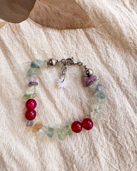 Pulsera Magia - Ágata fucsia y escallas fluorita arcoíris verde