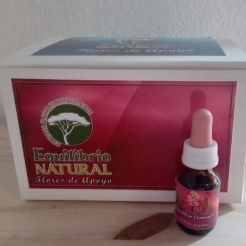 Sistema floral del bosque andino 20 esencias