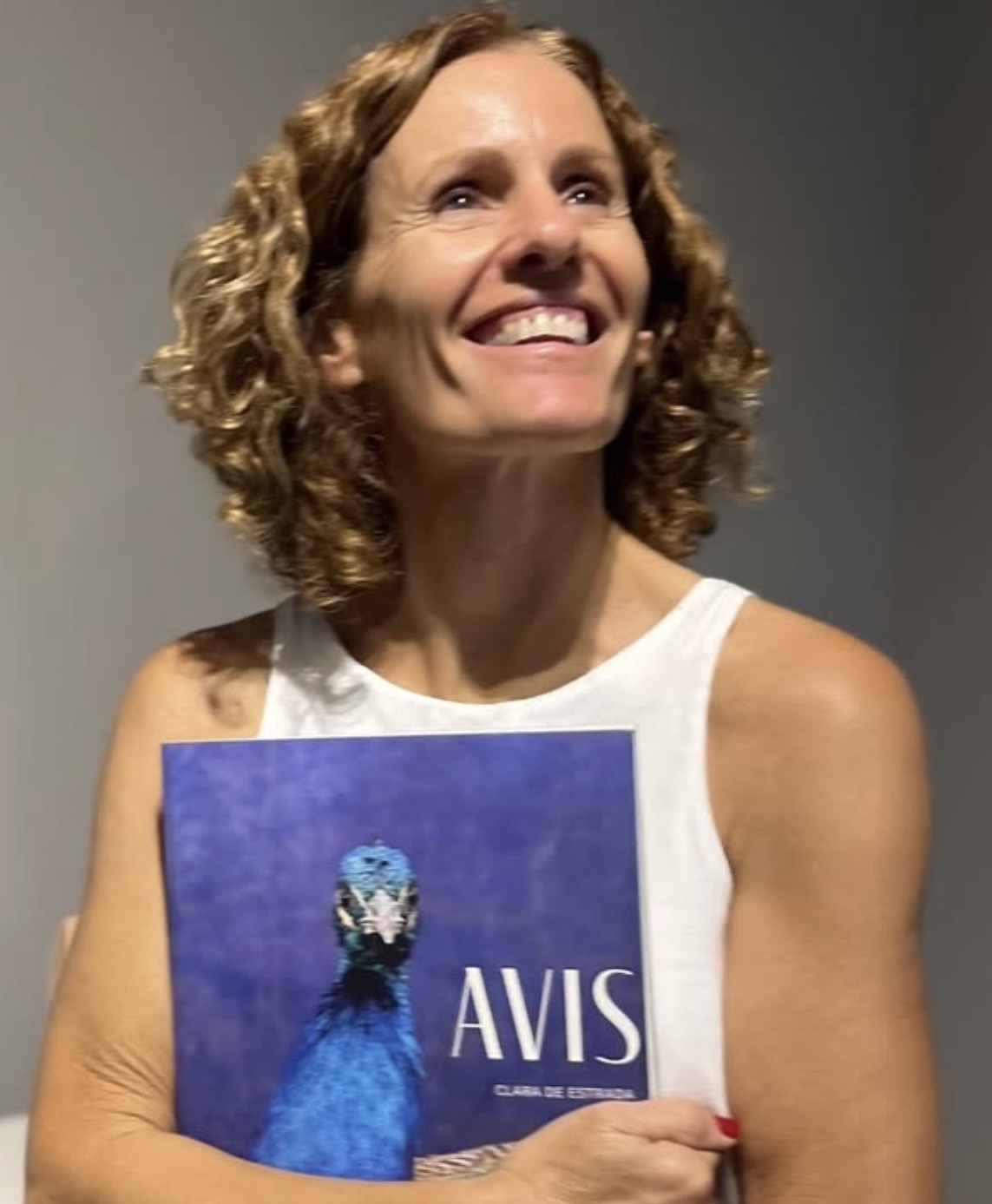 Clara De Estrada - @claradeestrada