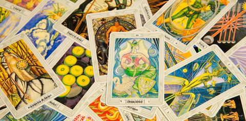 Introducción al Tarot de Thoth: historia, estructura y fundamentos simbólicos