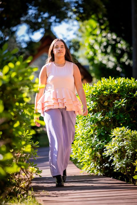 Musculosa Rosa con Vuelos - CQbyCQ