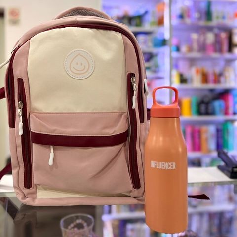 Combo Mochila Impermeable + Botella