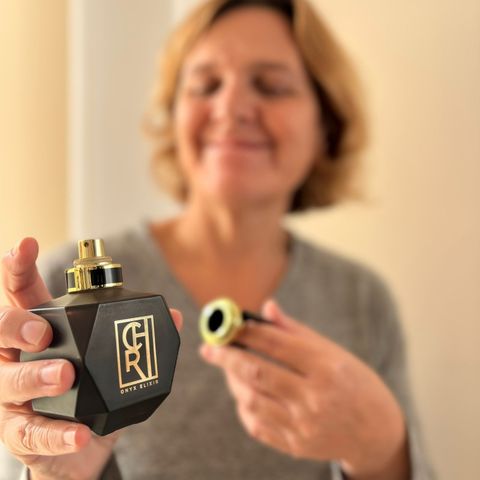 Onyx Elixir – Cher