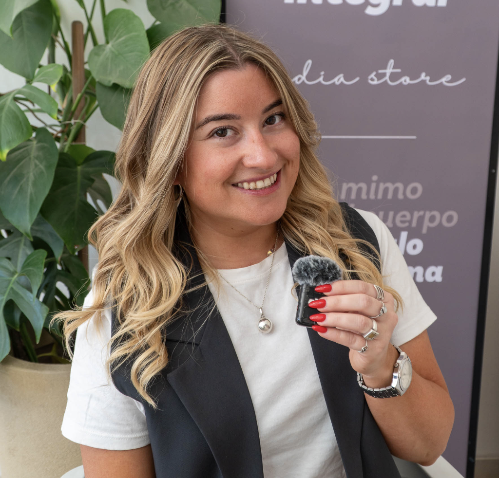 Cami Aguirre - India Store