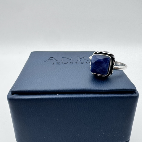 Anillo Cuadrado Lapislázuli 
