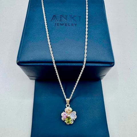 Collar Flor GiraMente