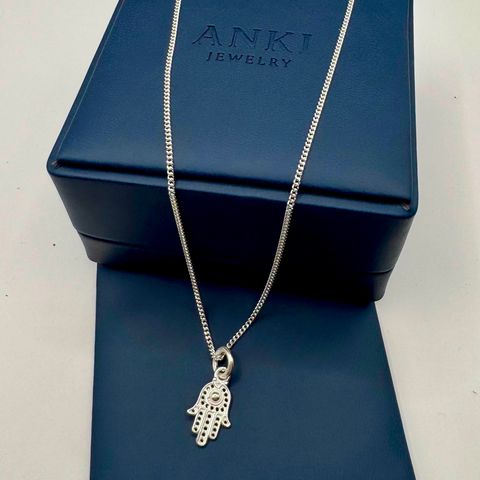 Collar Mano de Fátima