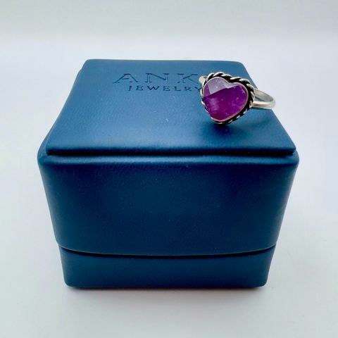 Anillo Corazón Intuitivo